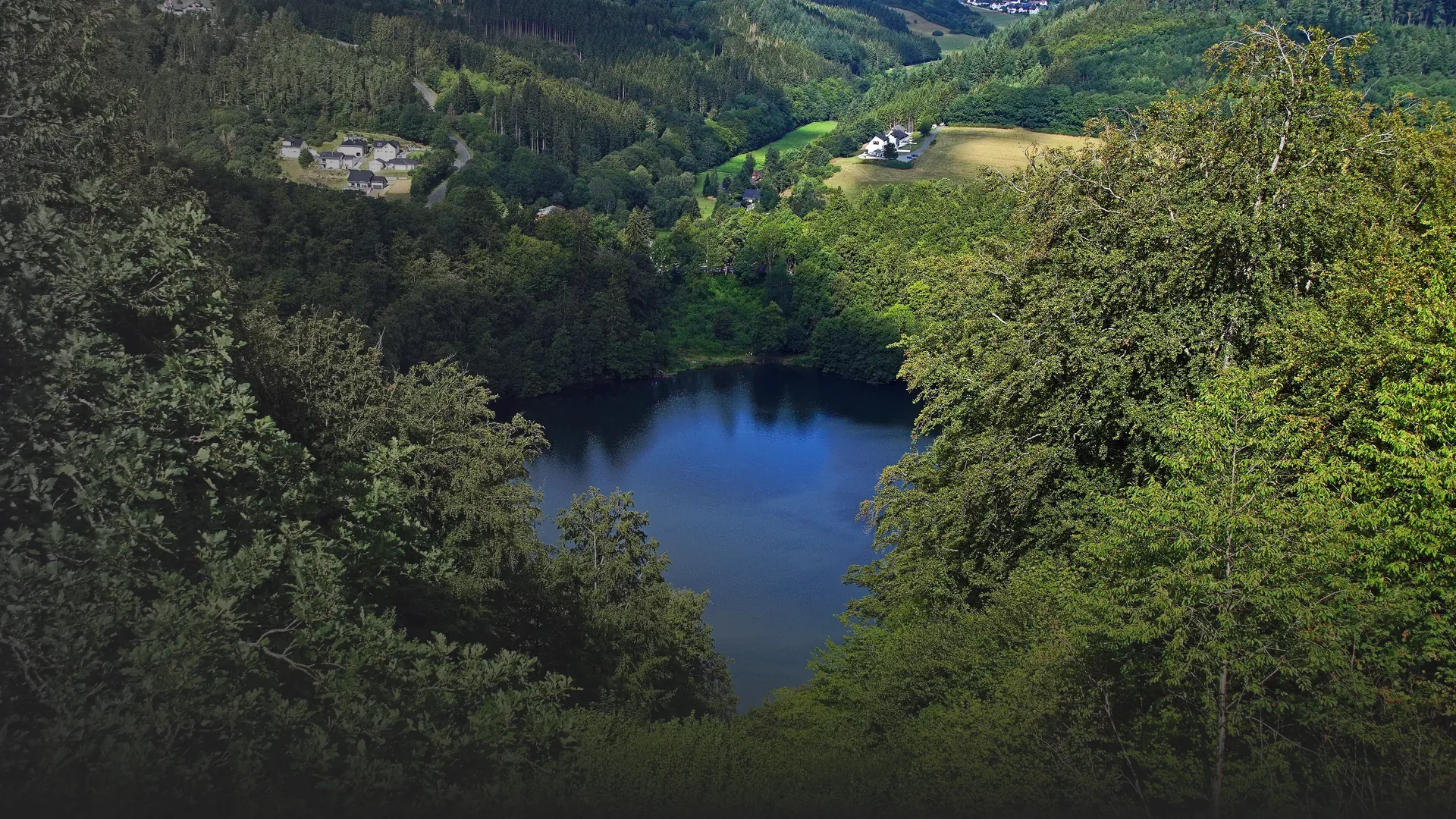 Gemündener Maar bei Daun in der Vulkaneifel